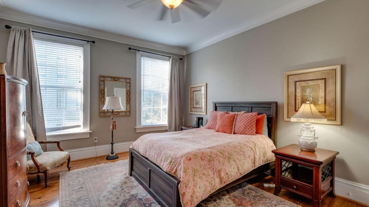 201 York #3 - Homey Downtown 2 Bedroom Steps From The River Σαβάνα Εξωτερικό φωτογραφία